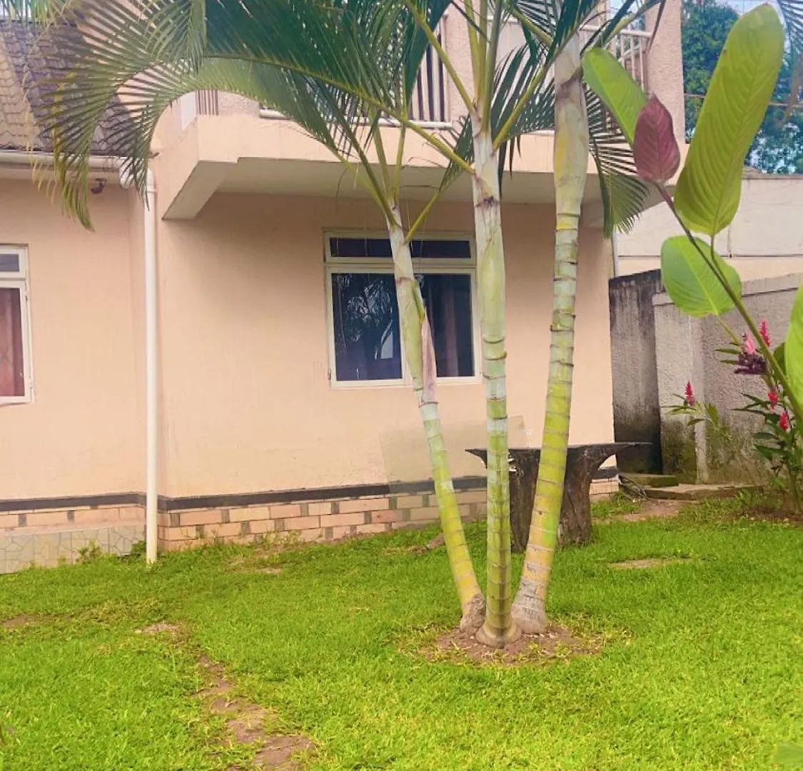 Privatunterkunft Ked Safaris Home Ug Kampala